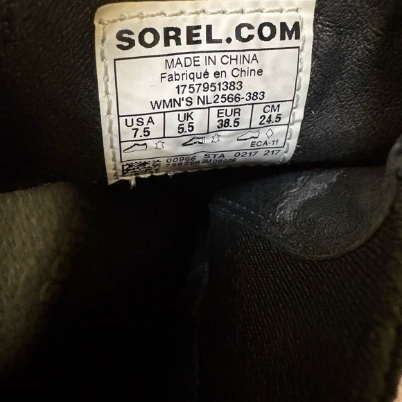 SOREL Joan Uptown chelsea booties, size 7.5 - Picture 4 of 4